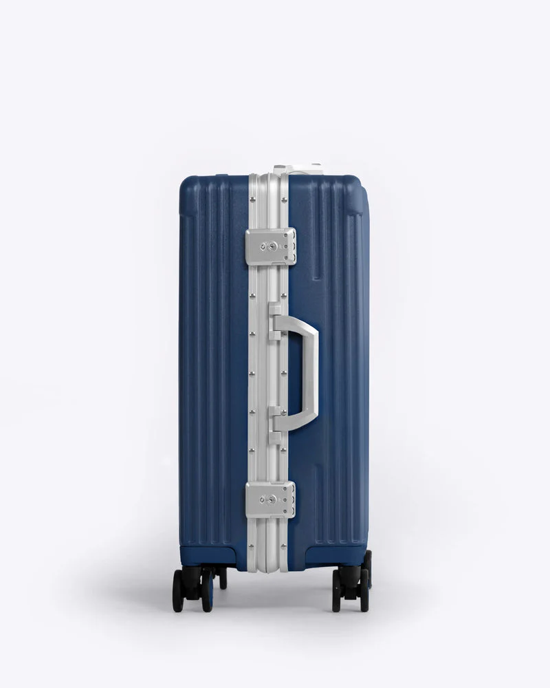 Carry-On: All-in-One 19" - Image 90