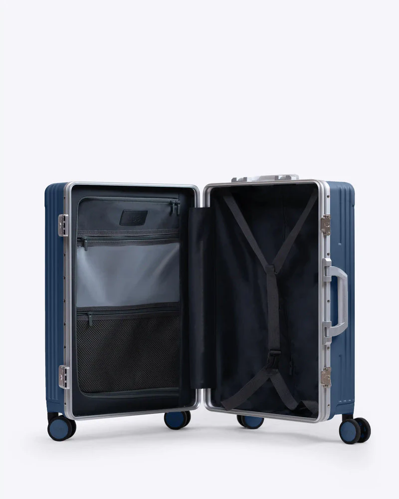 Carry-On: All-in-One 19" - Image 92