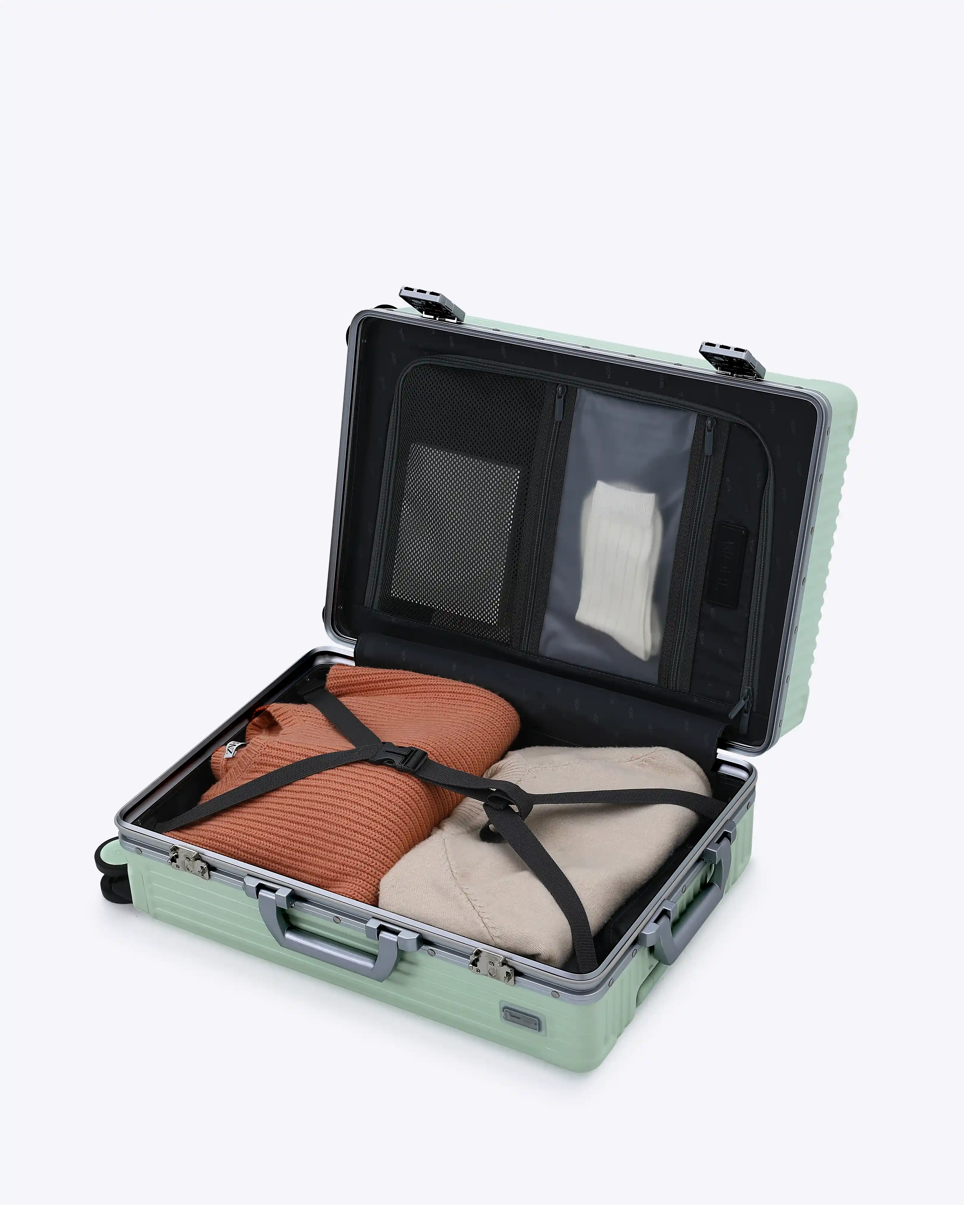 Carry-On: All-In-One Classic - Image 111
