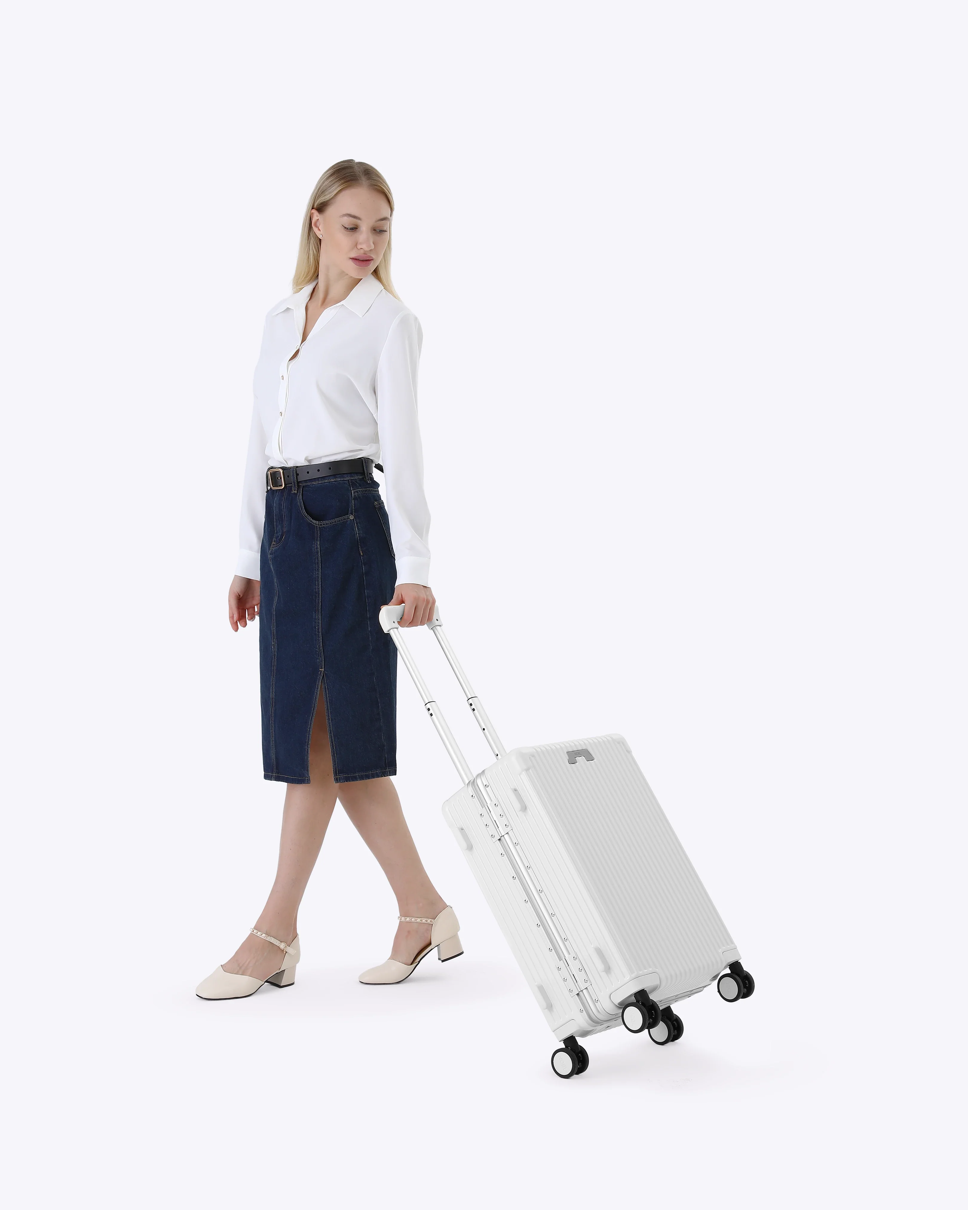 Carry-On: All-In-One Classic - Image 16