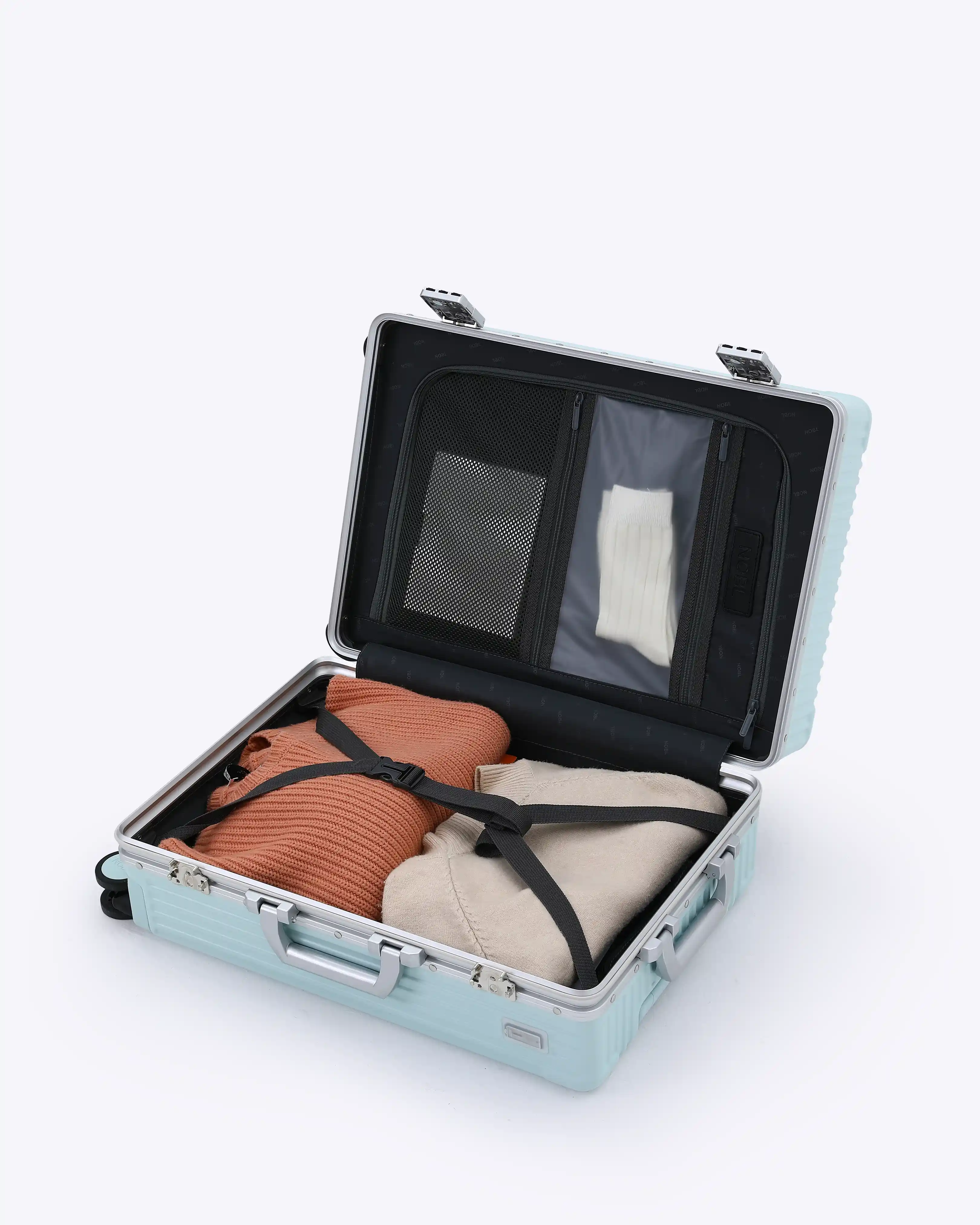 Carry-On: All-In-One Classic - Image 34