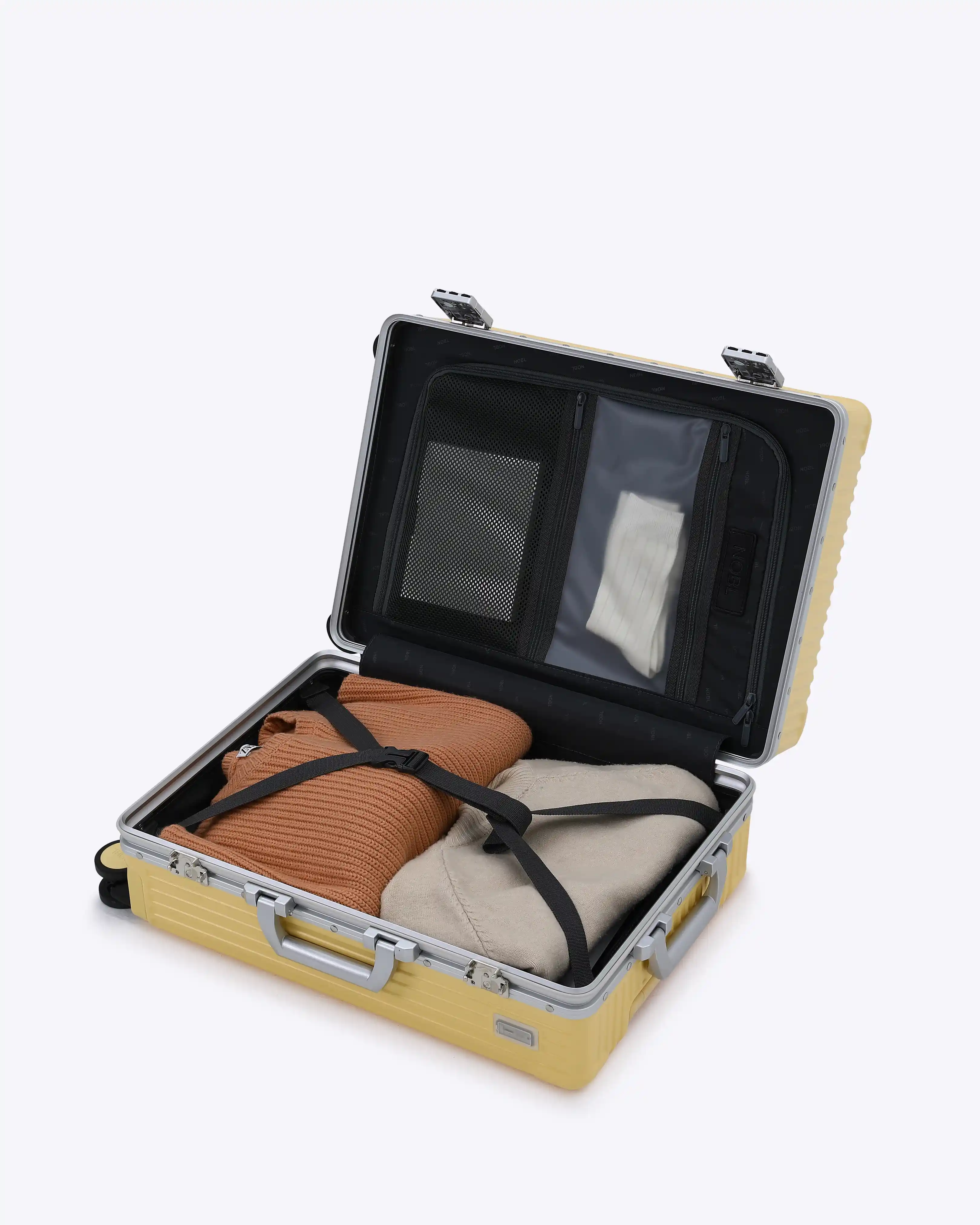 Carry-On: All-In-One Classic - Image 45