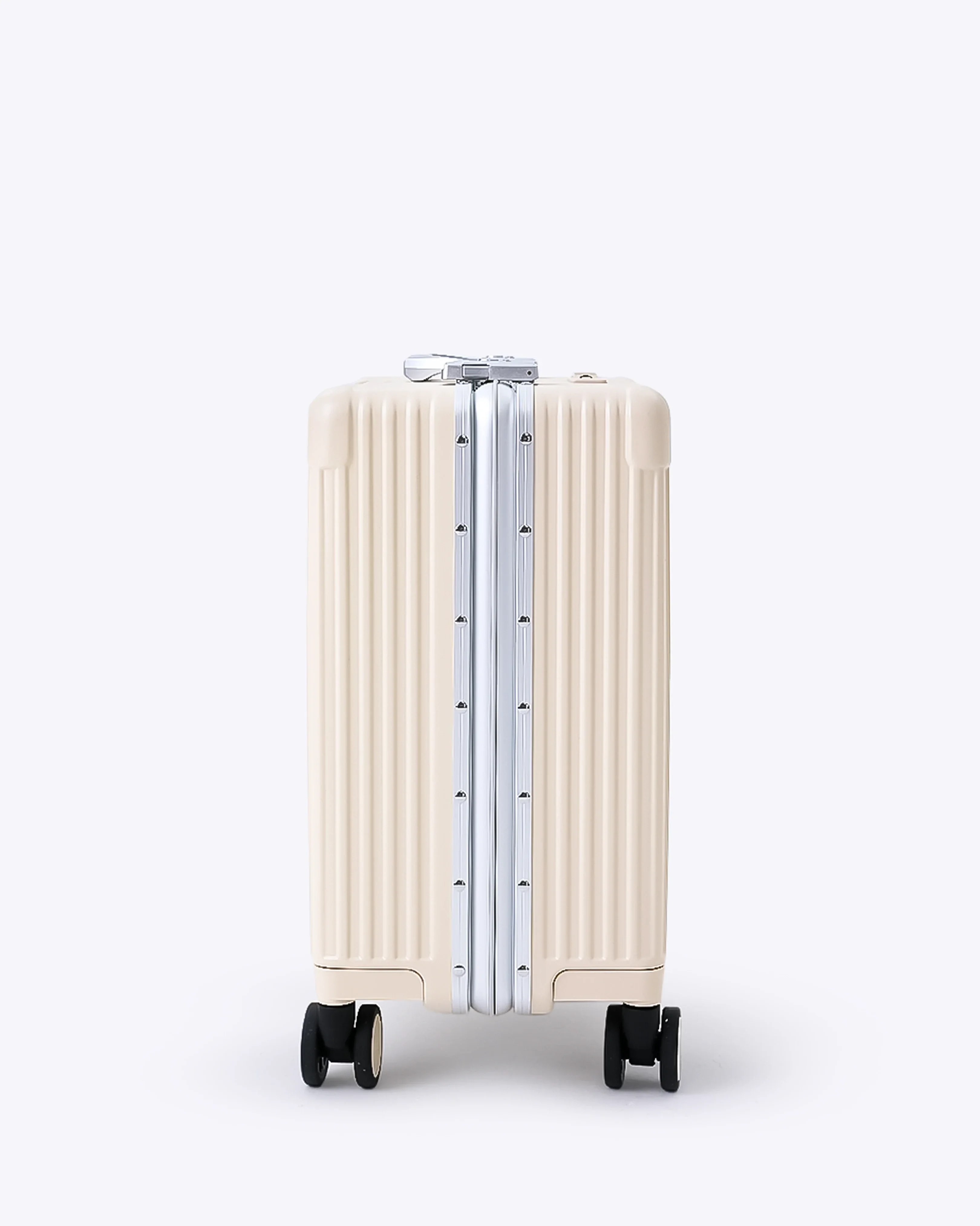 Carry-On: All-In-One Mini - Image 28