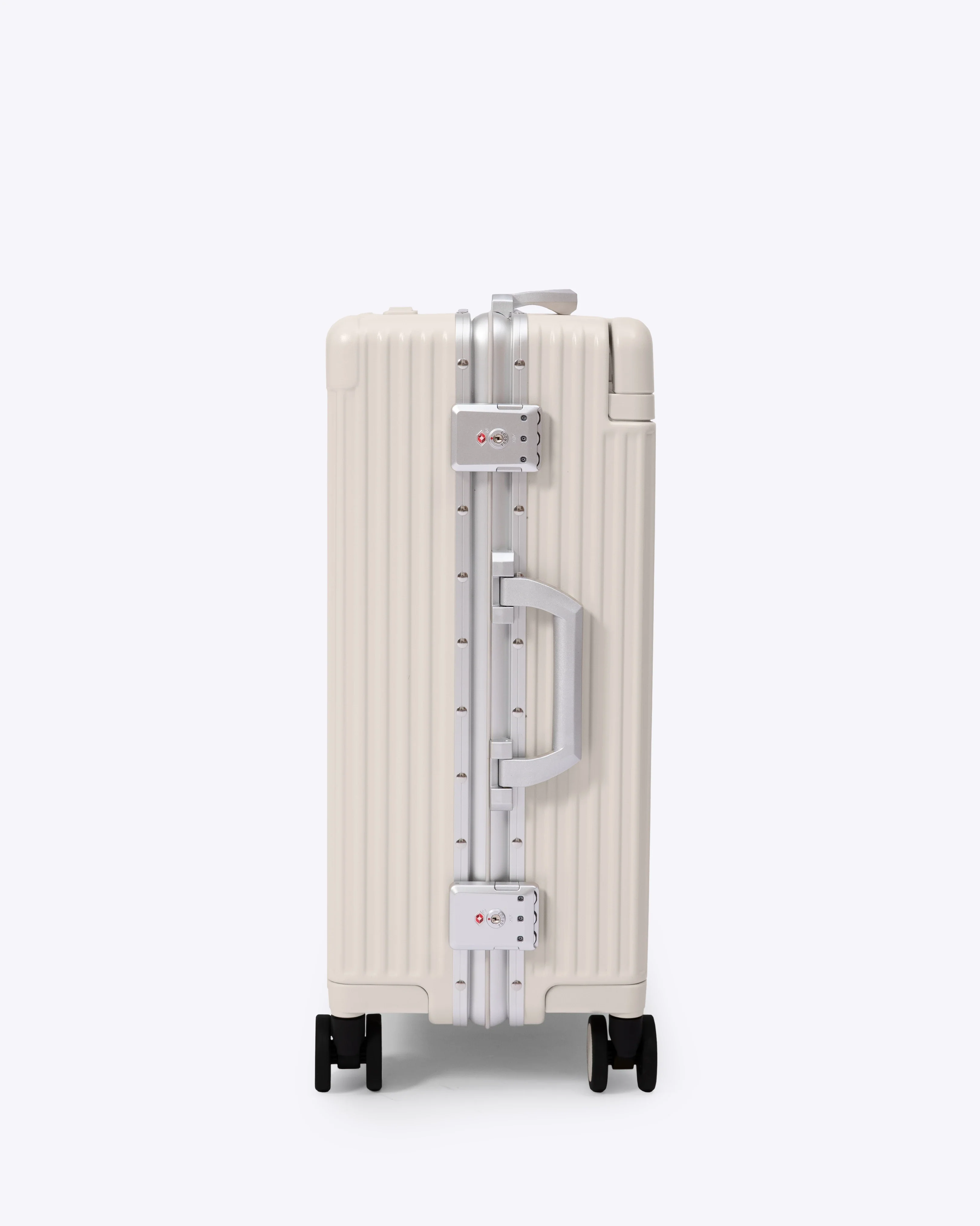 Carry-On: All-in-One Wide Handle - Image 30