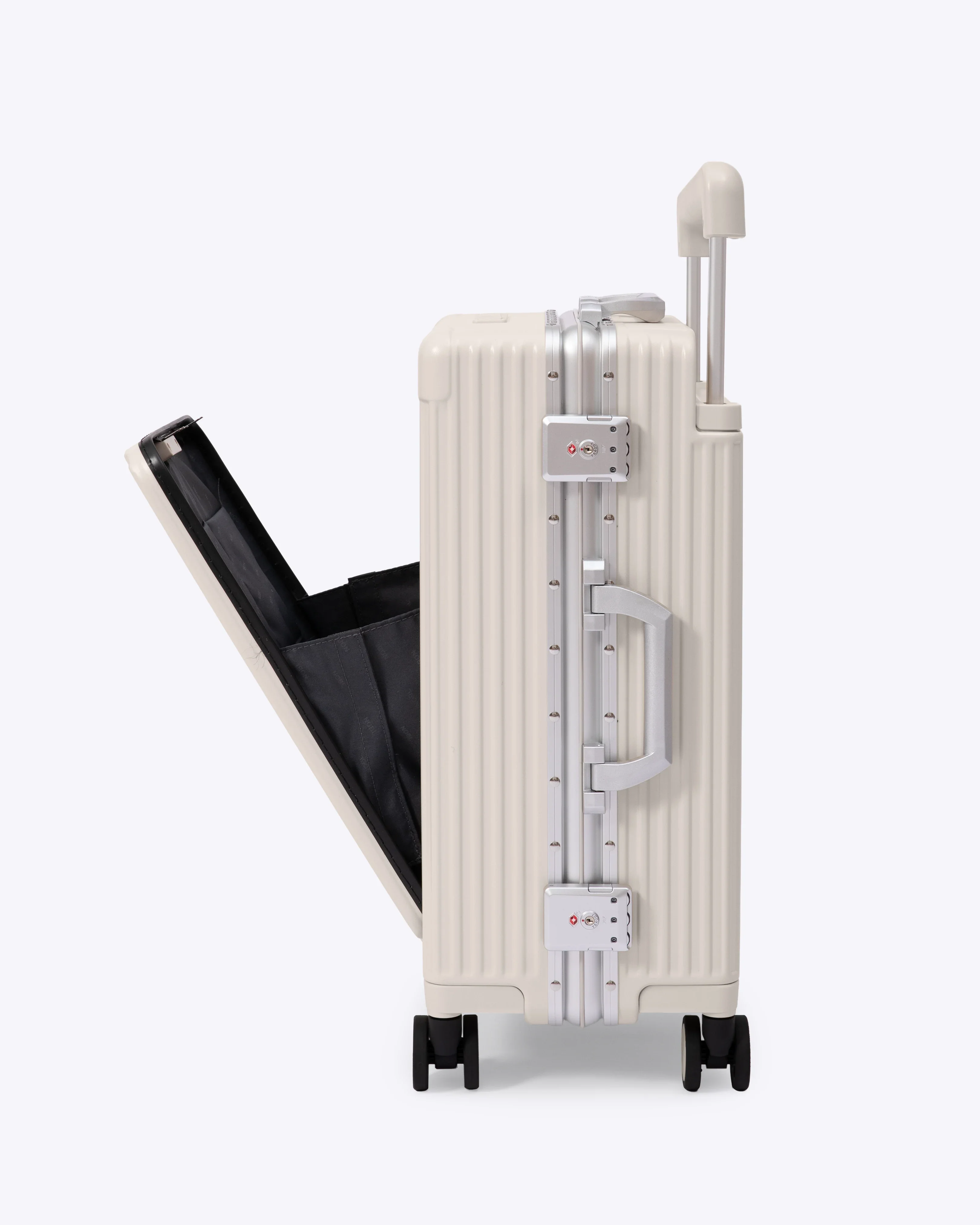 Carry-On: All-in-One Wide Handle - Image 33