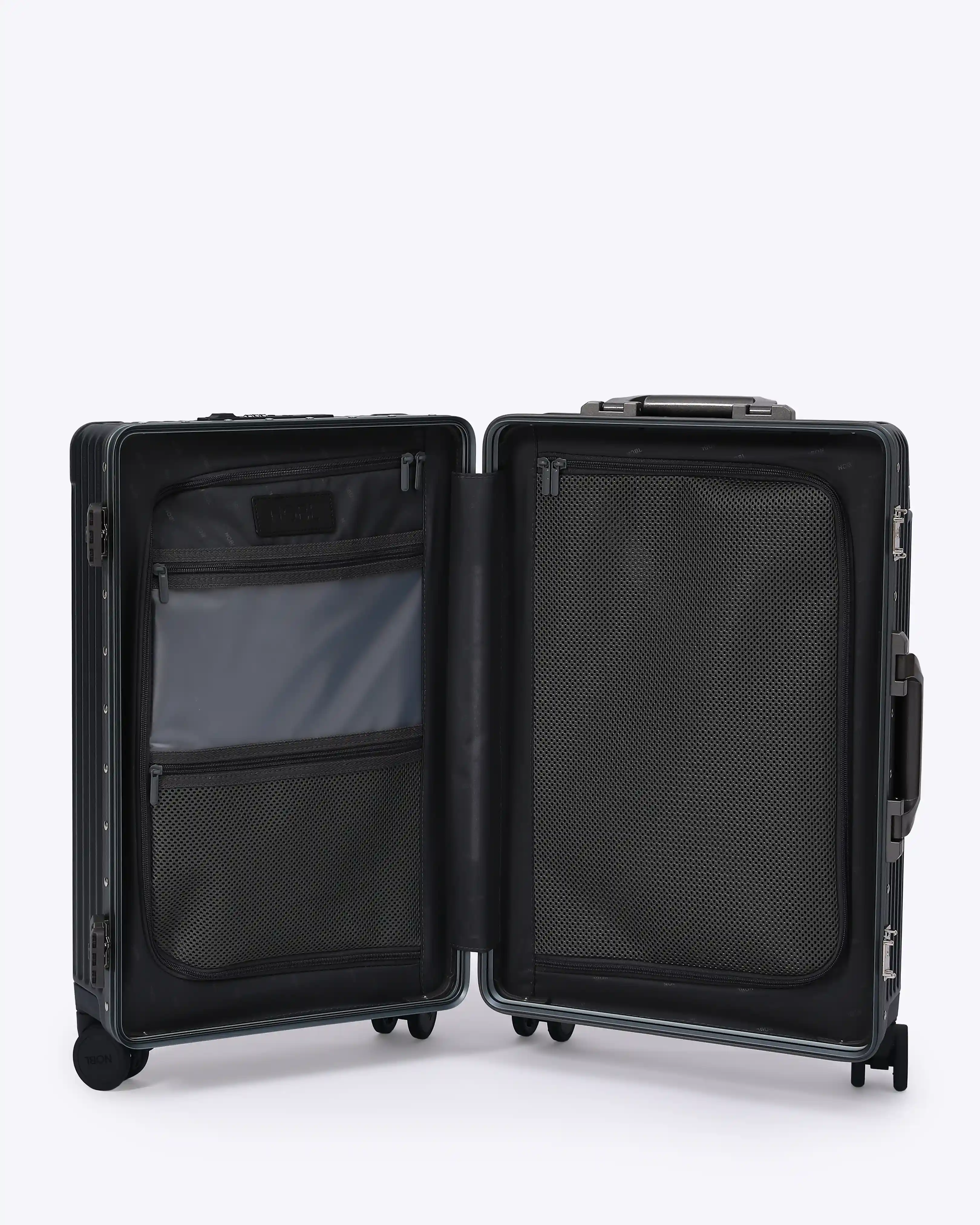 Carry-On: All-in-One Wide Handle - Image 7