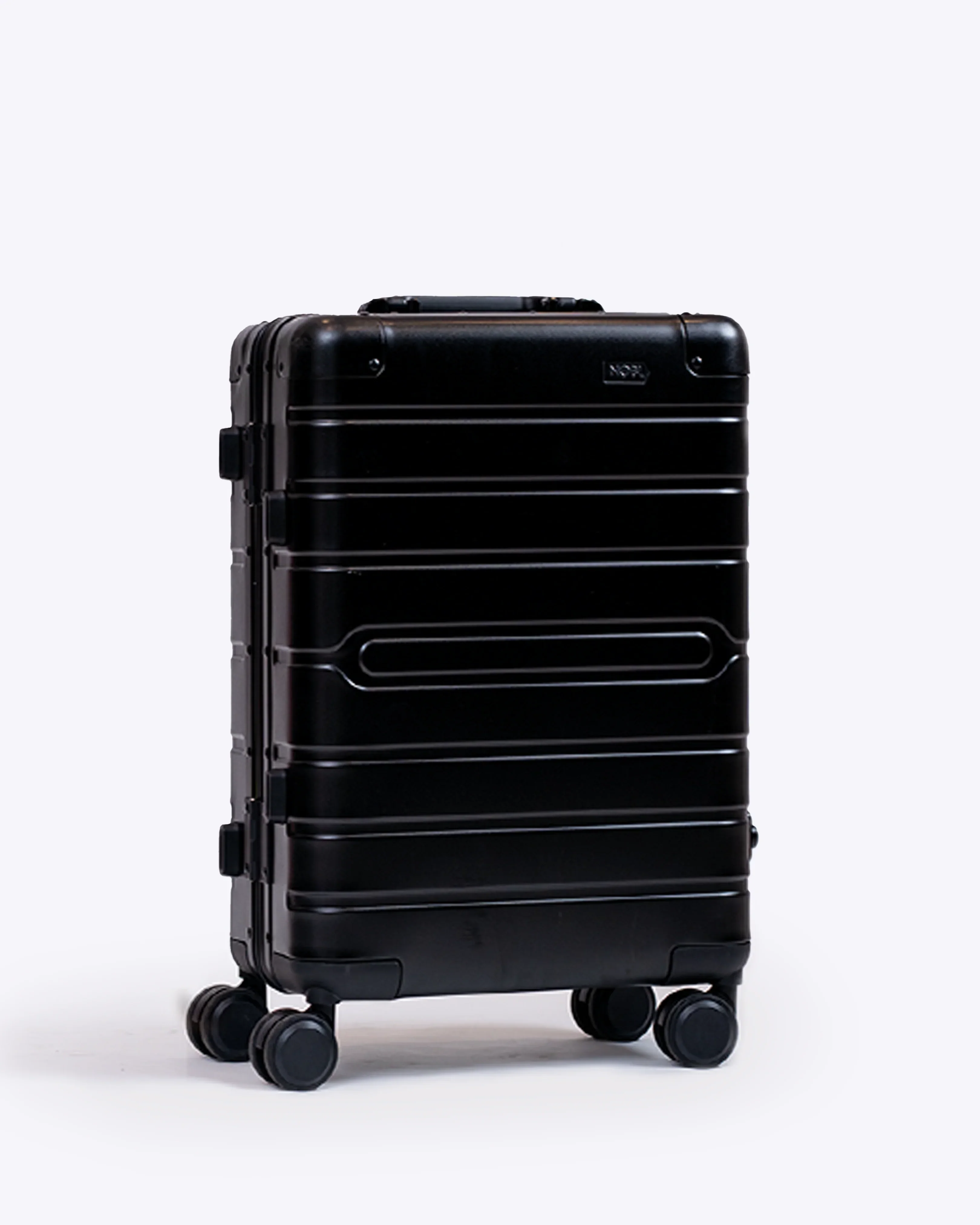 Carry-On: Aluminum - Image 11