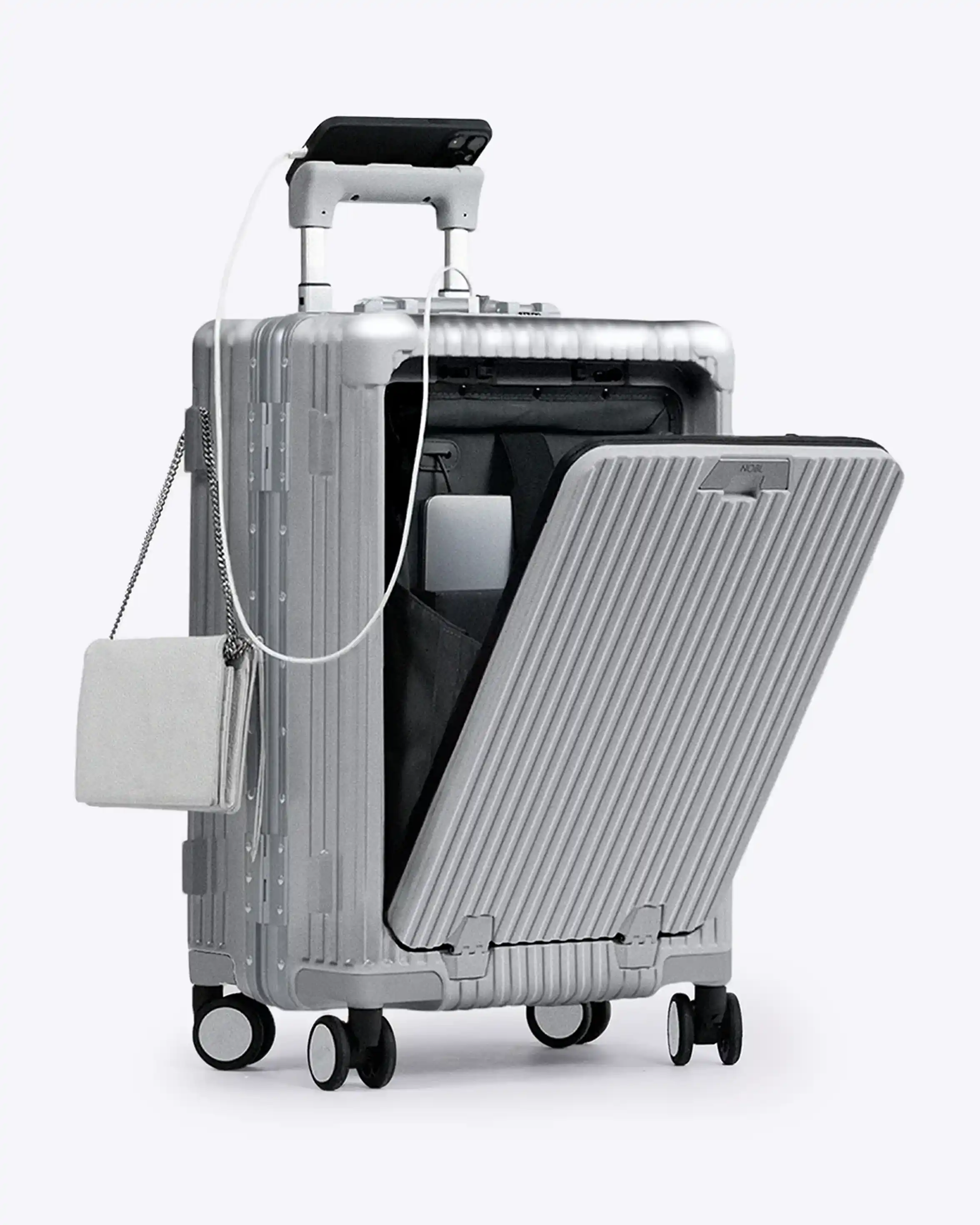 Carry-on + Check-in - Image 33