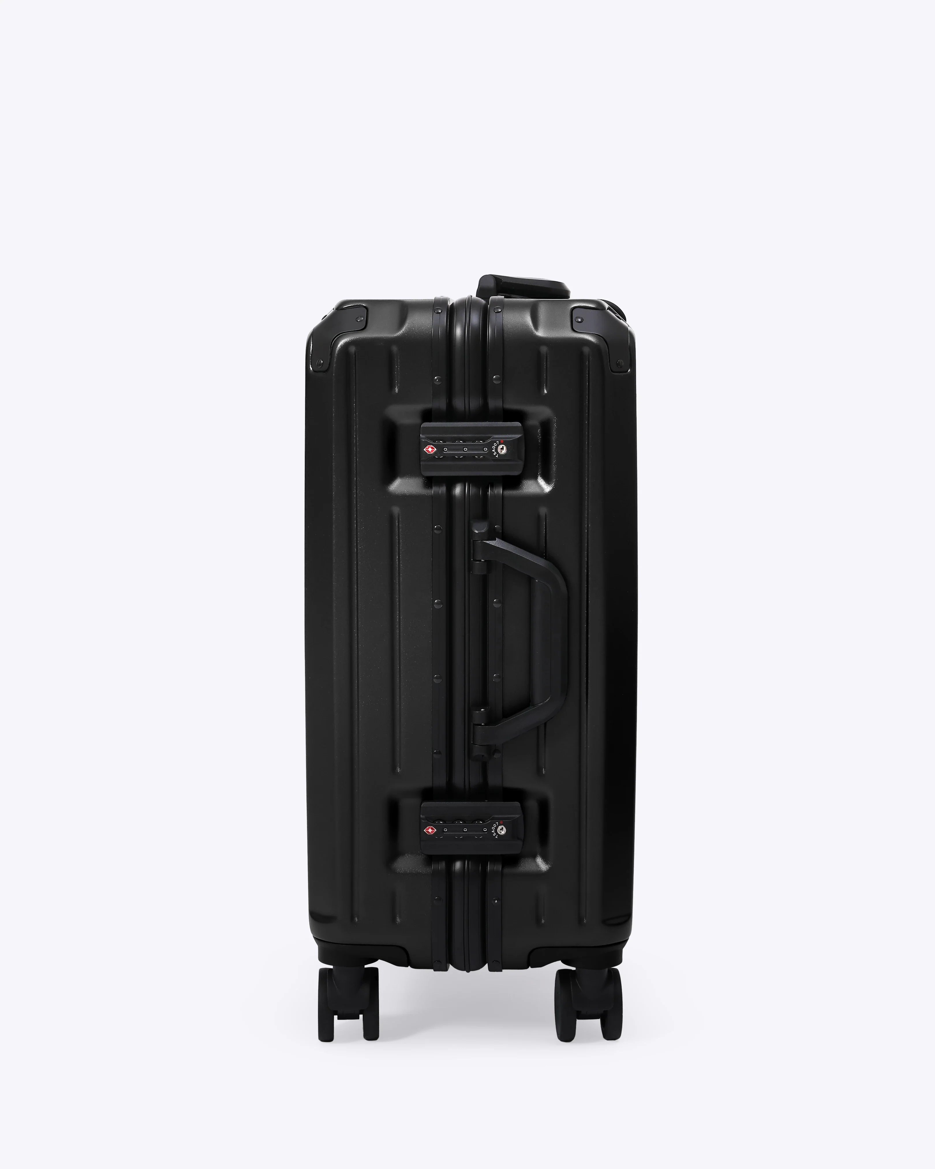 Carry-On Trunk 20" - Image 47
