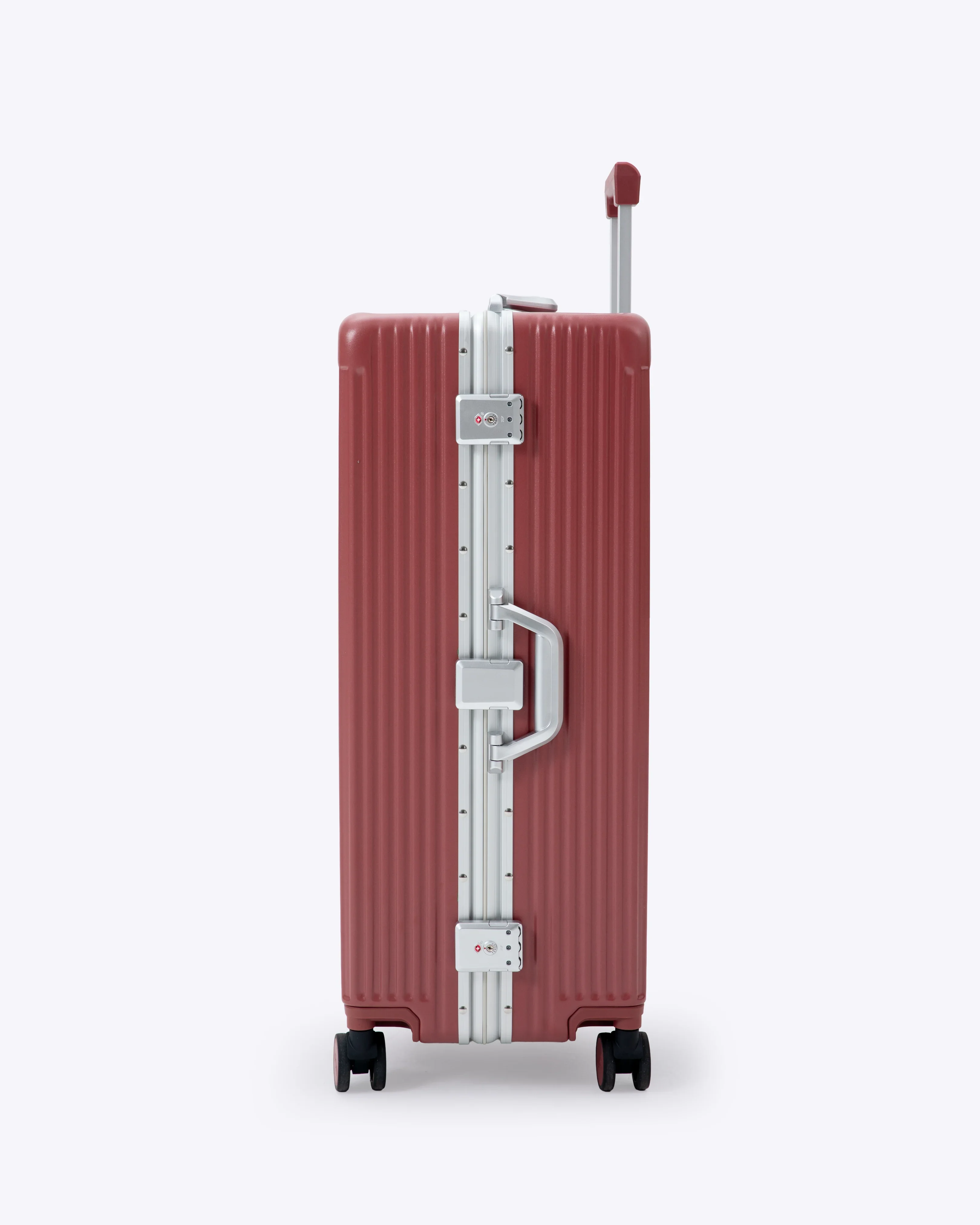 Check-In: All-In-One 28" - Image 147
