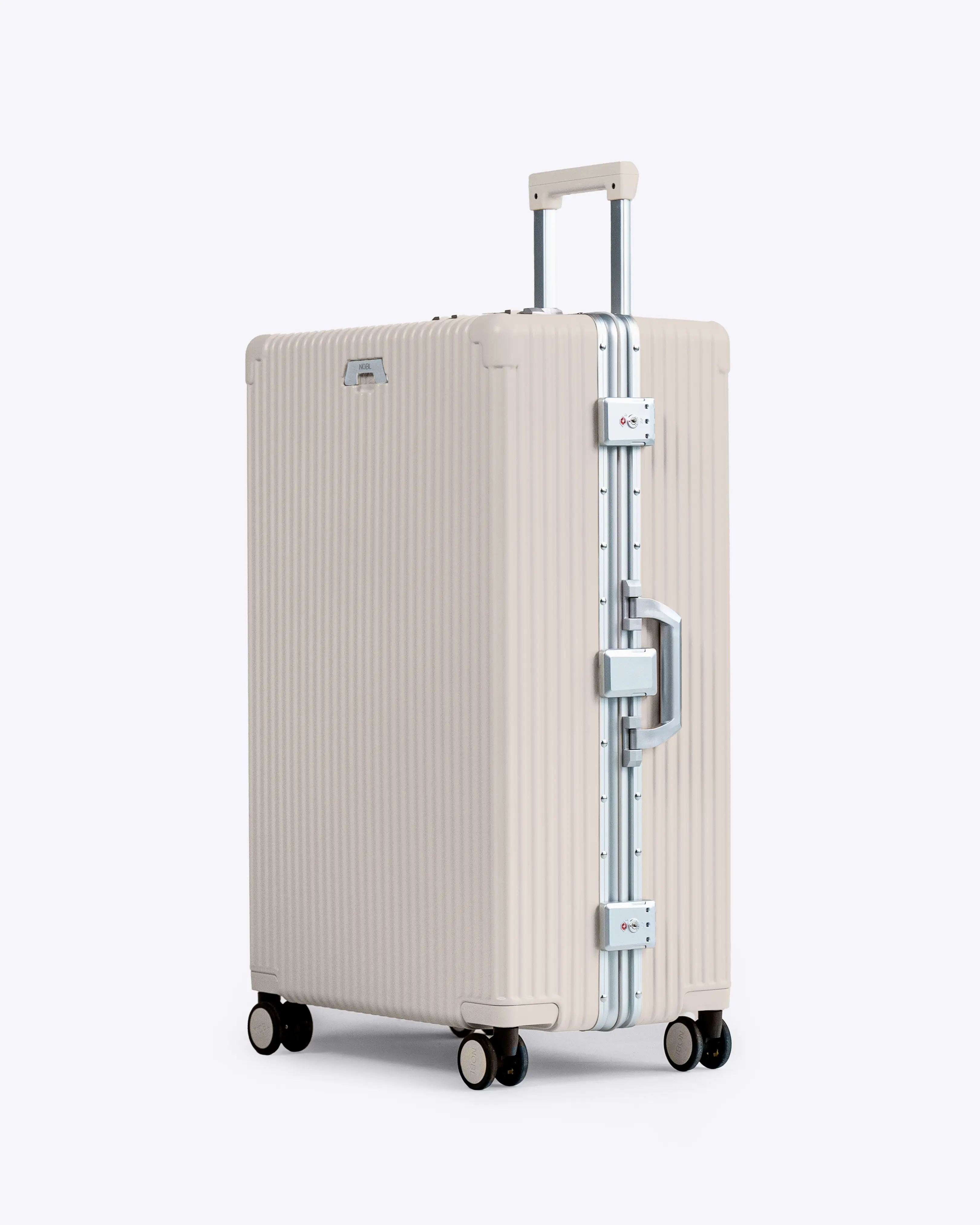 Check-In: All-In-One 28" - Image 26