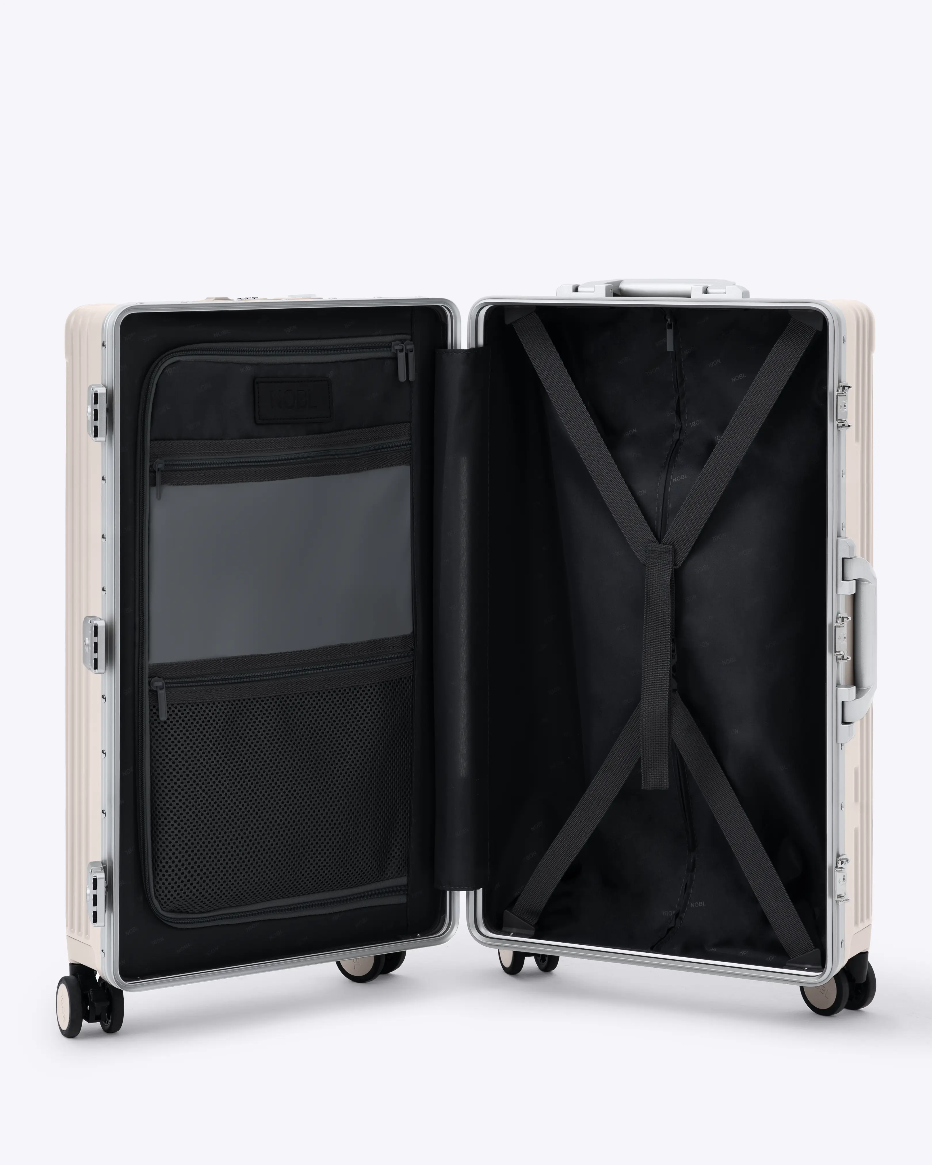 Check-In: All-In-One 28" - Image 32
