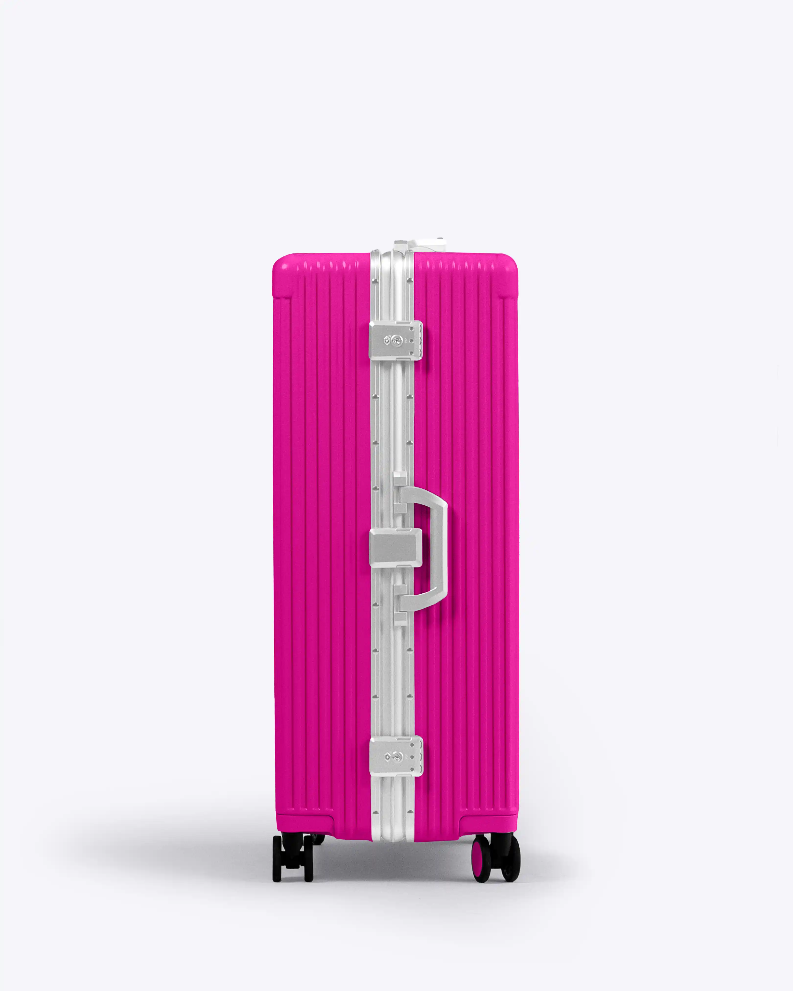 Check-In: All-In-One 28" - Image 49