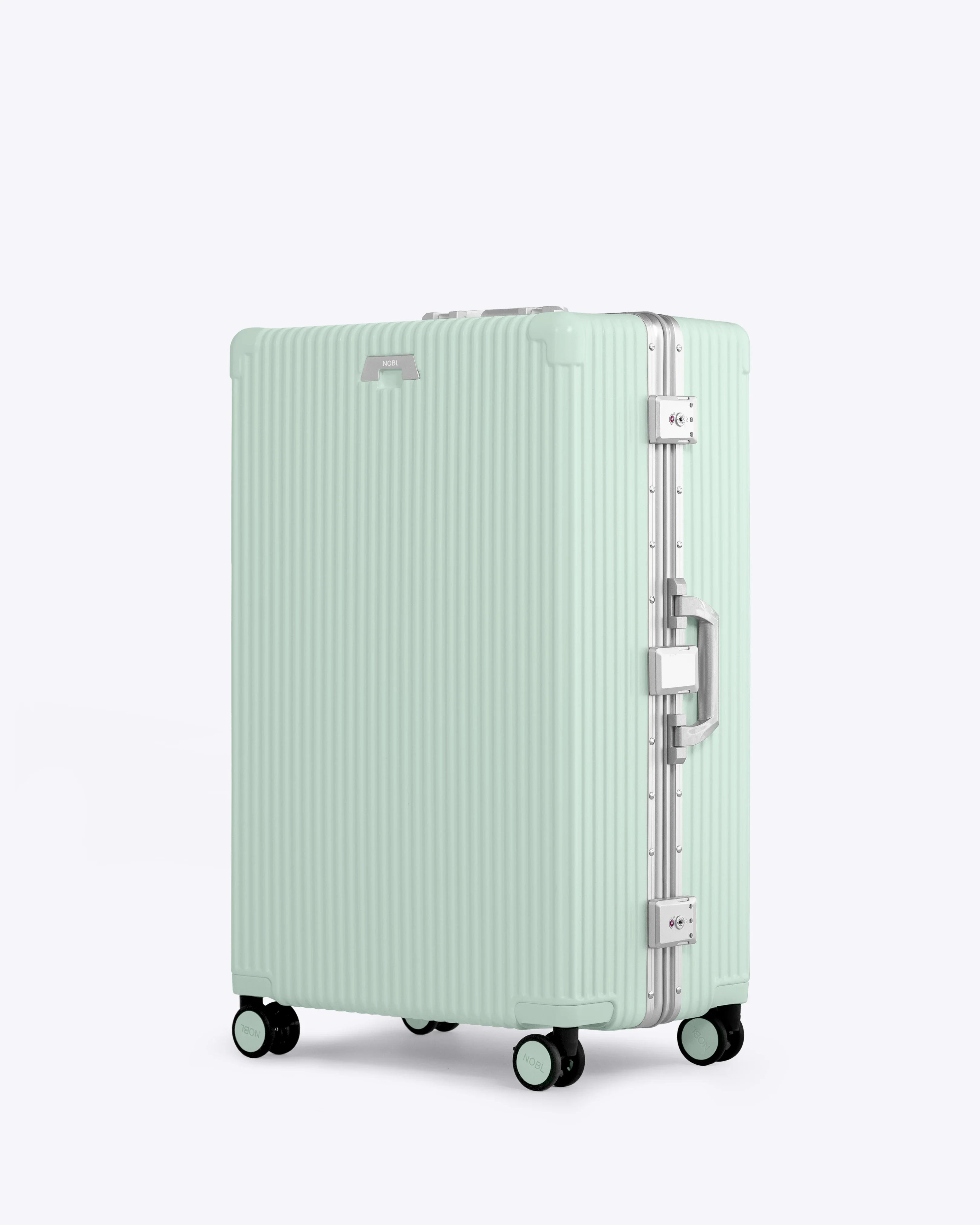 Check-In: All-In-One 28" - Image 78