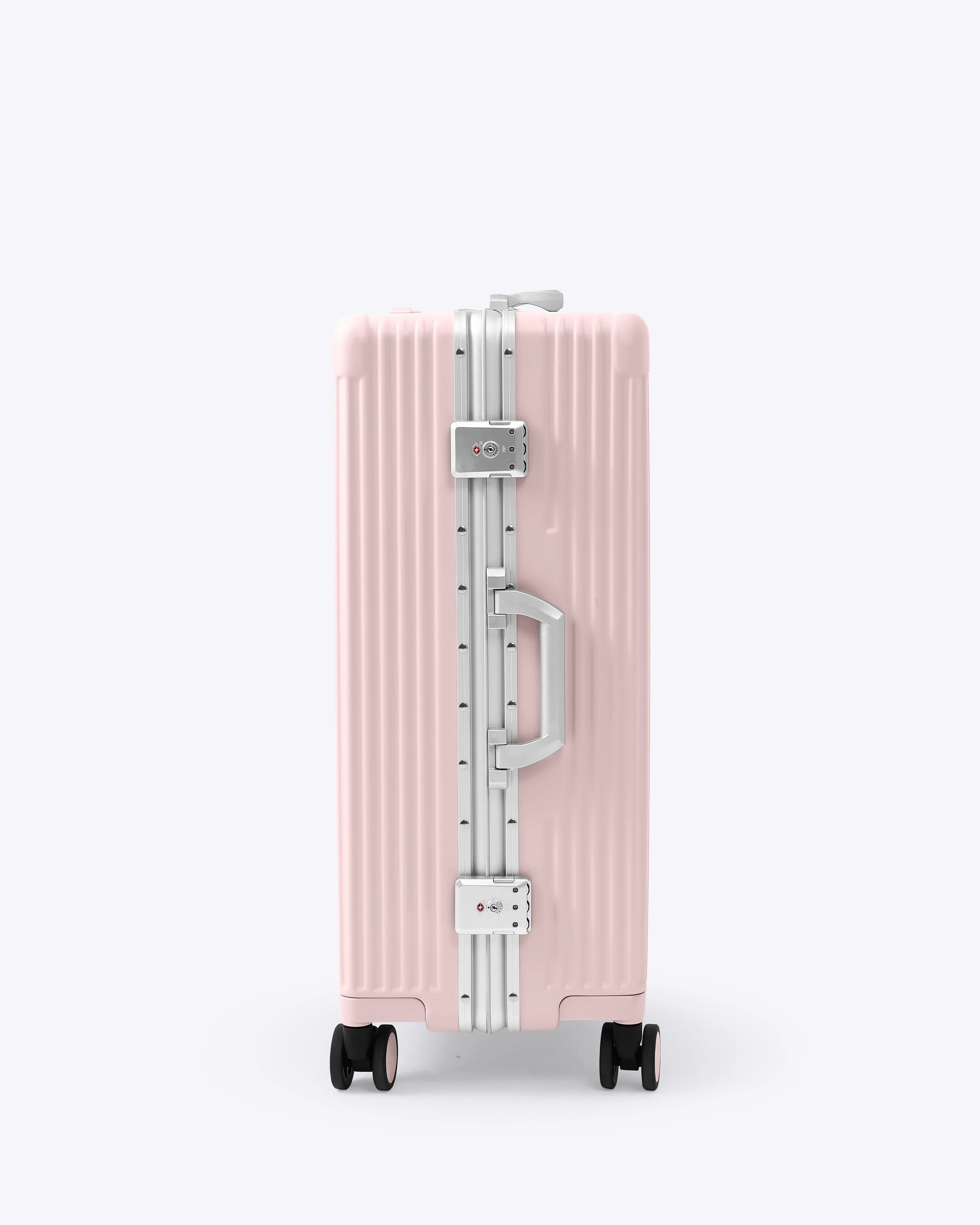 Check-In Medium: All-In-One 24" - Image 34