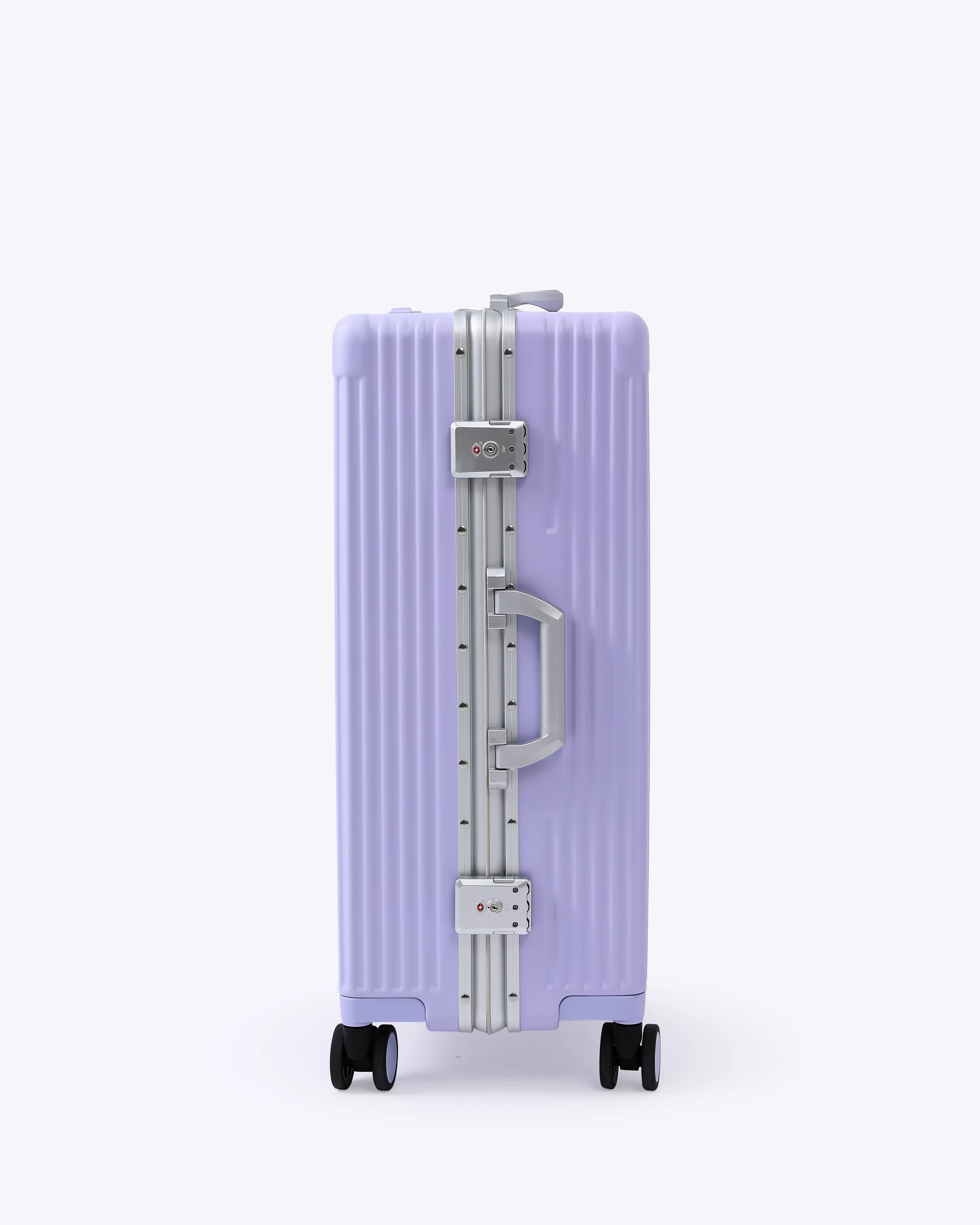 Check-In Medium: All-In-One 24" - Image 48