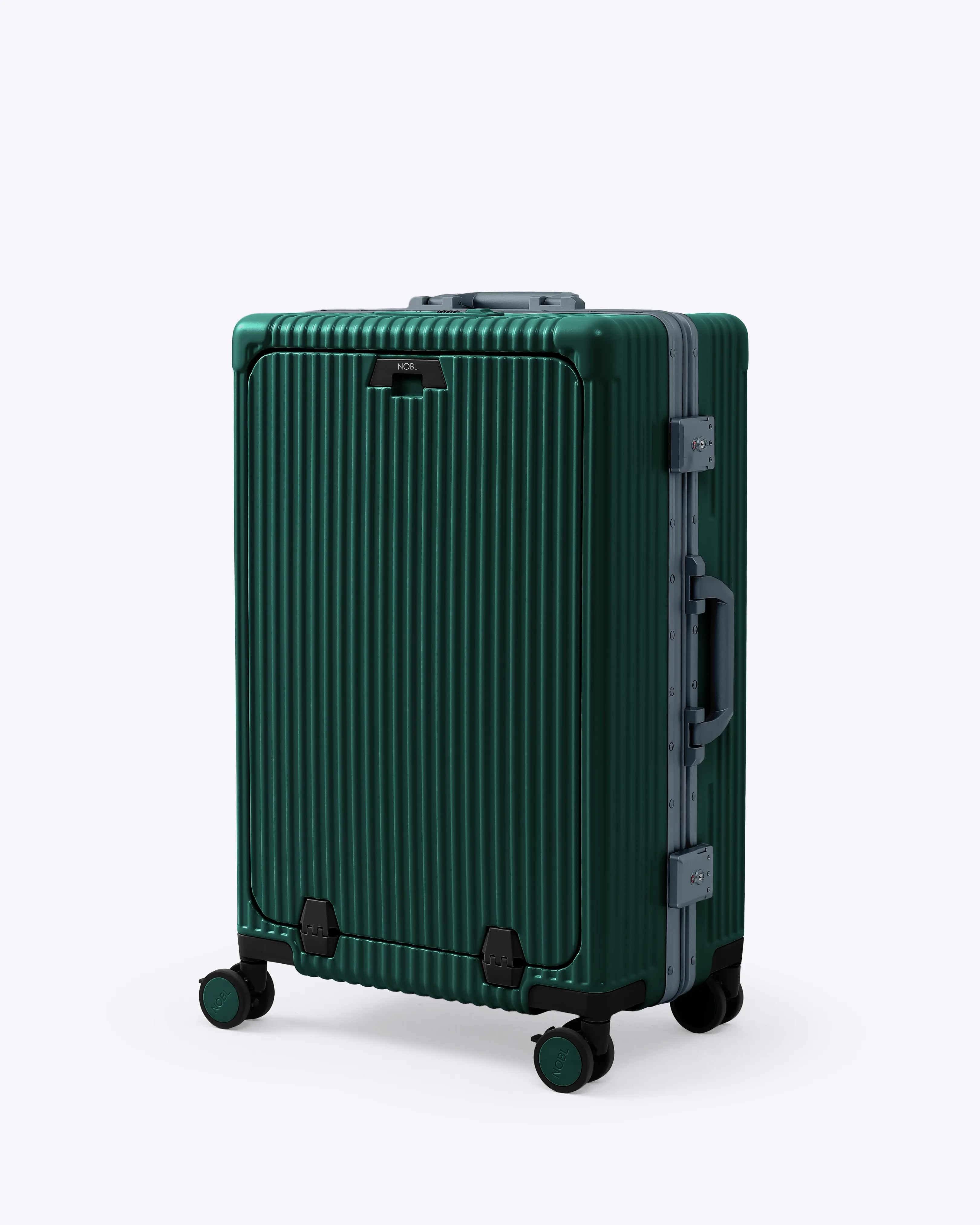 Check-In Medium: All-In-One 24" - Image 8