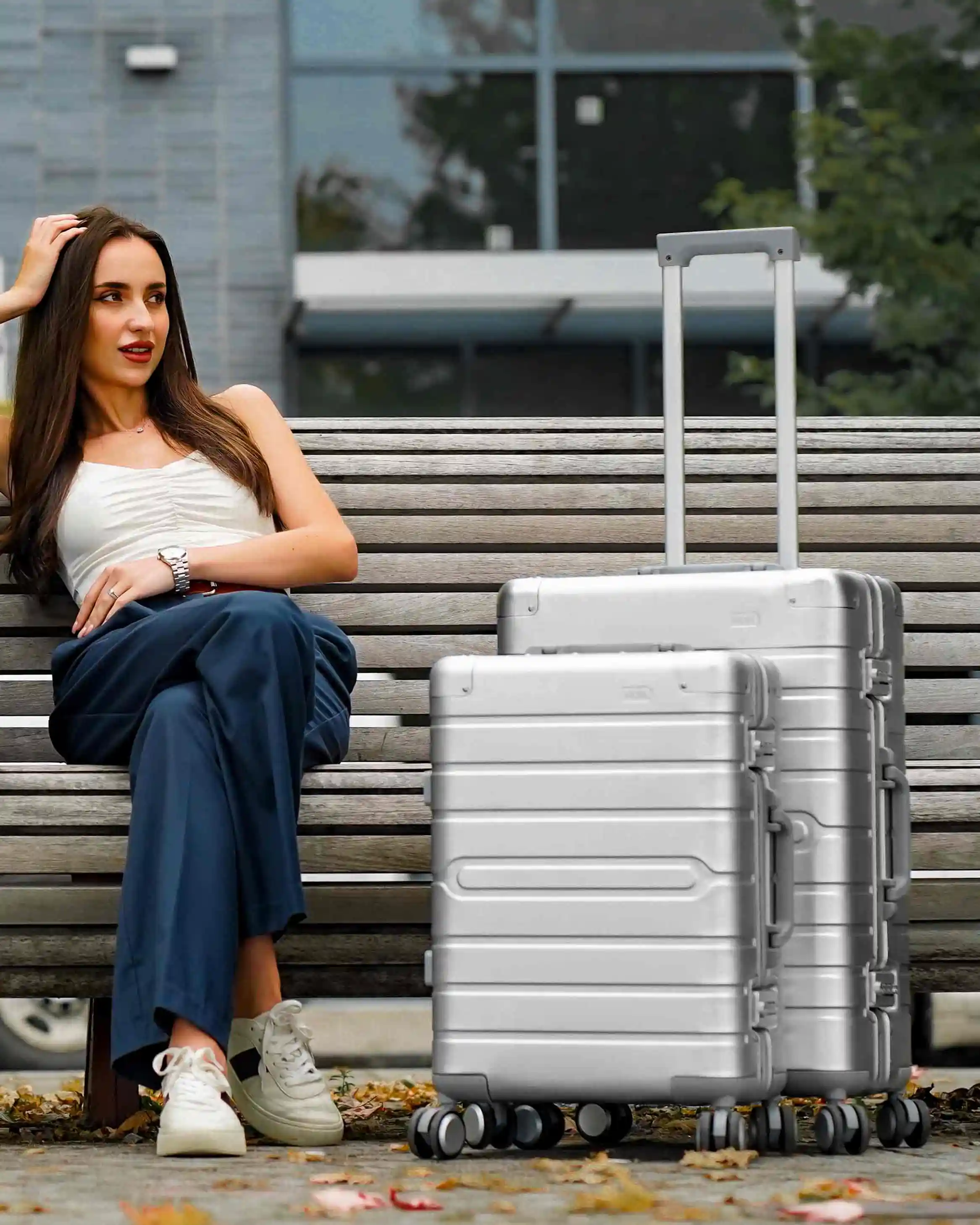 Check-in: Aluminum 28" - Image 3