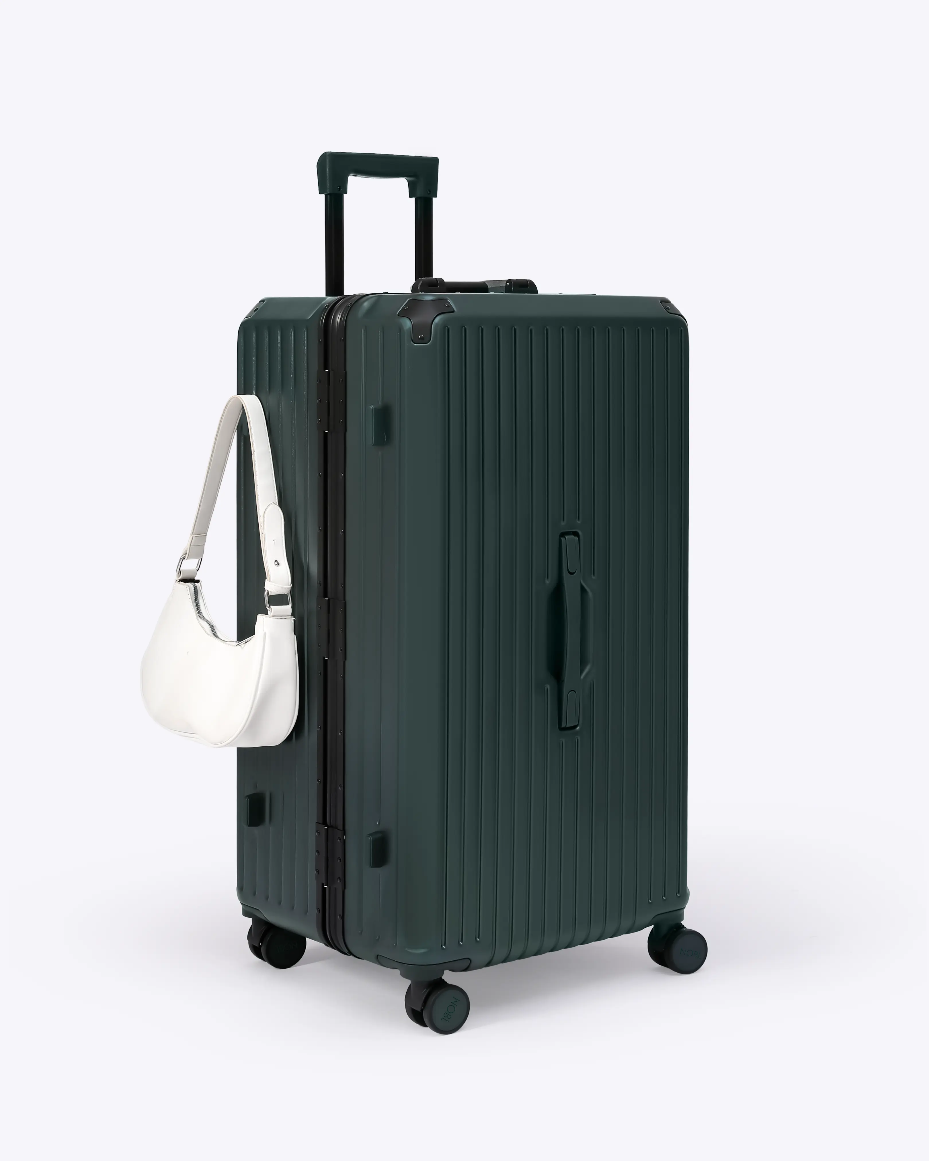 The Jetsetter Set - Image 20